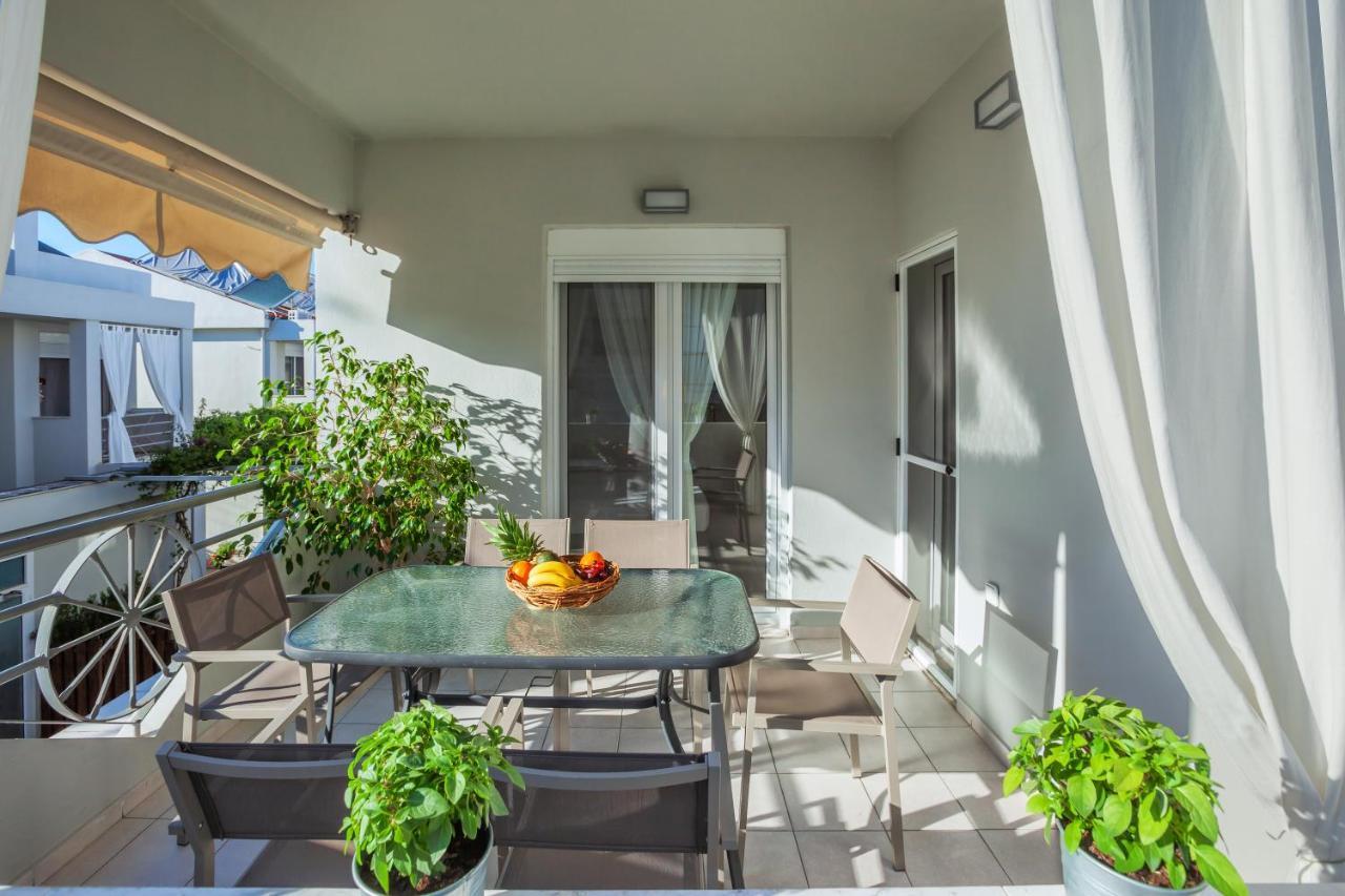 Armyra Apartament *
